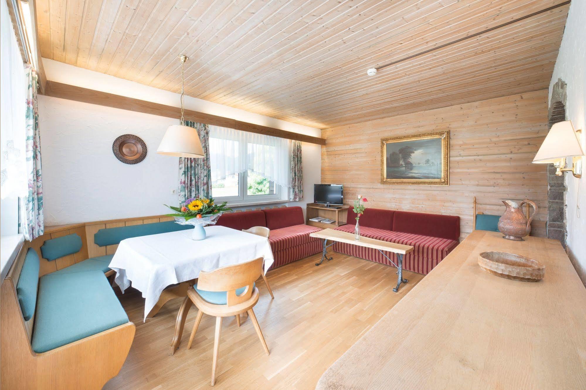 Tirolerhaus Apartment Walchsee Exterior photo
